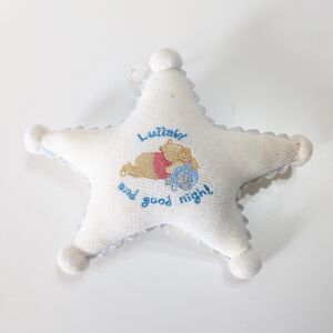 Disneys Winnie the Pooh Classic Pooh Wind Up Musical Crib Toy Plush Lullaby Star